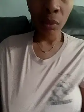 Snapshot of Flacidas chatting on 02-01-26, 09:24 Flacidas online show from 02-01-26, 09:24