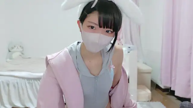 clara 6x9 online show from 10-29-25, 03:03