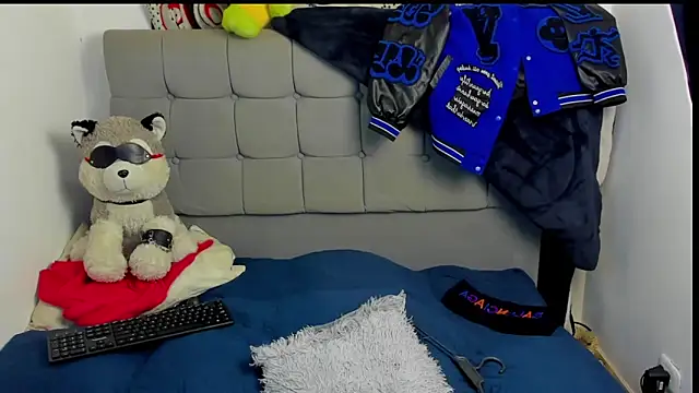 Snapshot of nick_acost chatting on 05-08-26, 02:06 nick acost online show from 05-08-26, 02:06