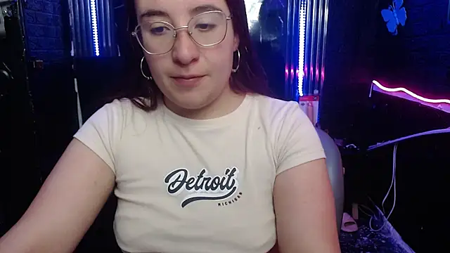 mia 778 online show from 03-16-26, 01:15