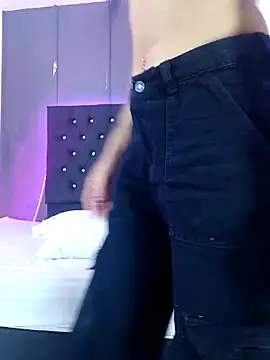 Billie Eilish online show from 09-27-25, 08:03