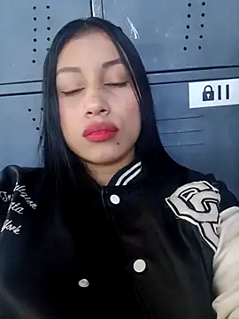 Billie Eilish online show from 10-10-25, 06:51