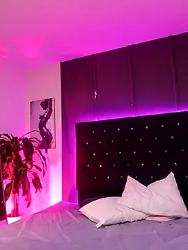 Billie Eilish online show from 10-23-25, 07:56