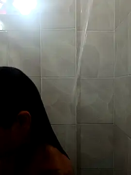 Billie Eilish online show from 11-04-25, 05:34