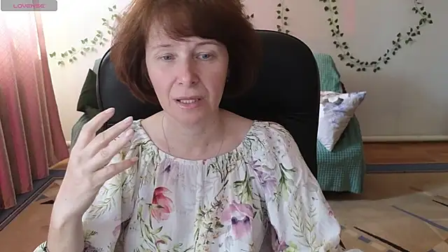 Lia Tito online show from 05-07-26, 07:58