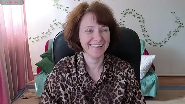 Lia Tito online show from 05-09-26, 08:08