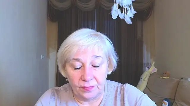 Milana Milky online show from 12-18-25, 05:02