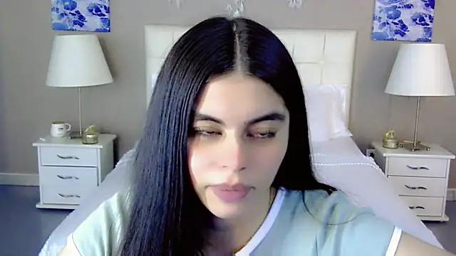 Snapshot of maddissonivanova chatting on 09-15-25, 07:14 maddissonivanova online show from 09-15-25, 07:14