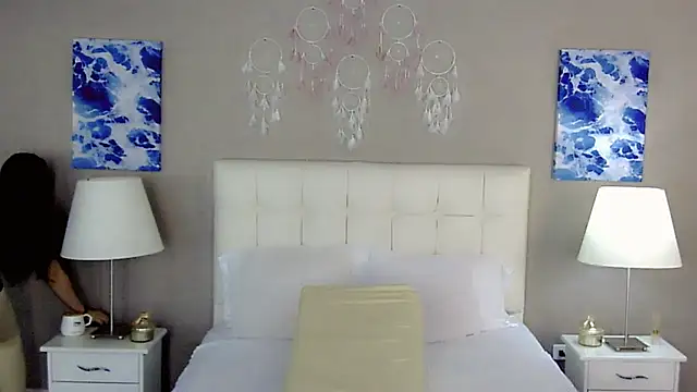 Snapshot of maddissonivanova chatting on 09-30-25, 06:46 maddissonivanova online show from 09-30-25, 06:46