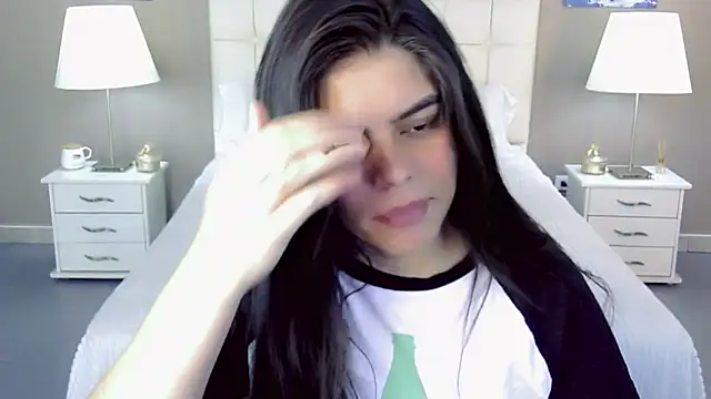 Snapshot of maddissonivanova chatting on 10-01-25, 07:42 maddissonivanova online show from 10-01-25, 07:42