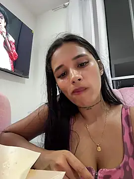 Lorena Mcfly online show from 02-25-26, 12:09