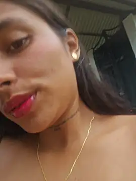 Lorena Mcfly online show from 05-08-26, 11:48