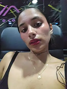 Lorena Mcfly online show from 06-20-26, 10:51