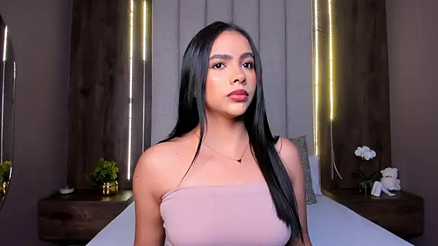 LucySalvatore  online show from 09-10-25, 03:12