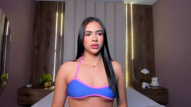 LucySalvatore  online show from 09-20-25, 02:07