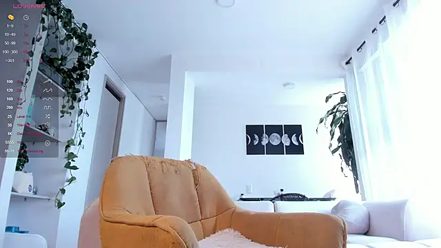 Hotay andrew online show from 11-07-25, 06:19