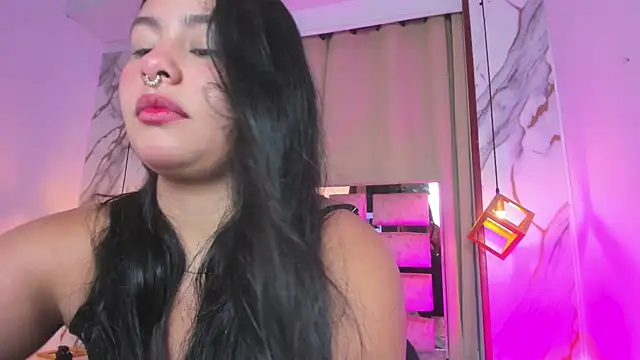 Snapshot of SamaelAndLilitt chatting on 02-25-26, 11:20 SamaelAndLilitt online show from 02-25-26, 11:20