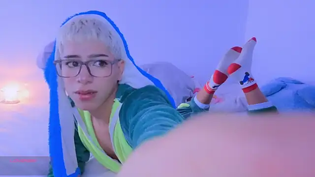 taichi bluy online show from 09-21-25, 05:36