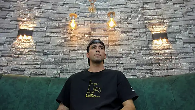 mike whitee online show from 09-08-25, 03:00