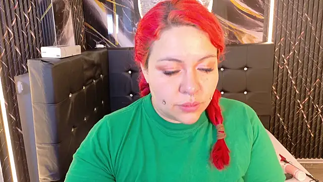 Witch Scarlet online show from 04-02-26, 02:09