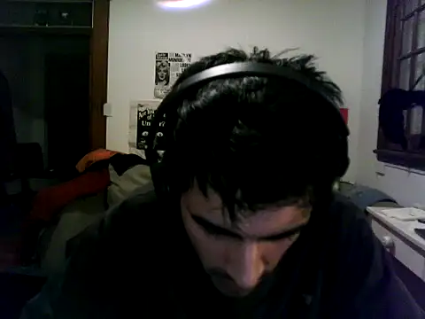 Snapshot of Eroticonlin3 chatting on 06-06-26, 04:06 Eroticonlin3 online show from 06-06-26, 04:06