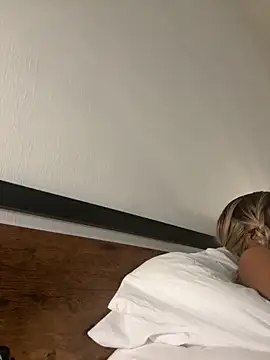 iriebusty online show from 11-09-25, 05:33