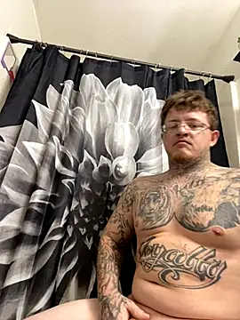 Snapshot of Bwcgoonie chatting on 09-26-25, 05:11 Bwcgoonie online show from 09-26-25, 05:11