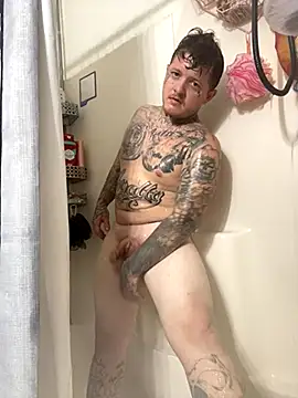 Snapshot of Bwcgoonie chatting on 11-01-25, 01:02 Bwcgoonie online show from 11-01-25, 01:02