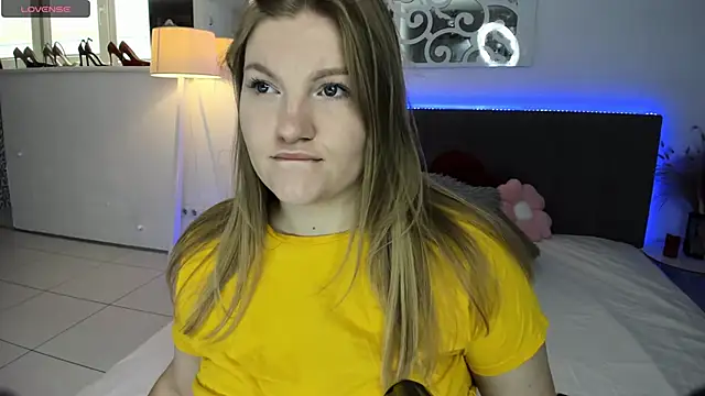 AshleyJoness online show from 09-17-25, 04:47