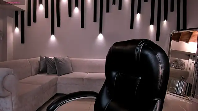 LiamCarterX online show from 10-11-25, 04:33