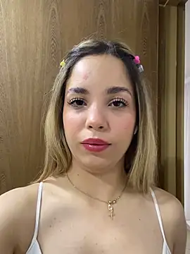 Snapshot of jana_parissi chatting on 10-05-25, 09:34 jana parissi online show from 10-05-25, 09:34