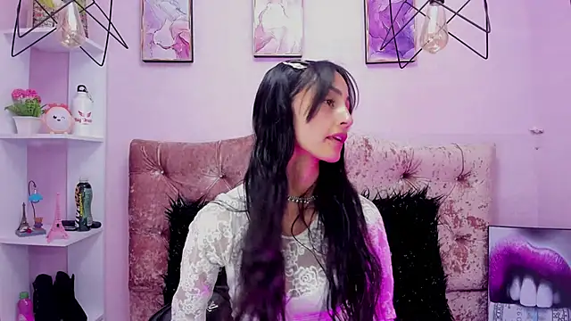 megha noa online show from 10-21-25, 07:25