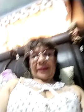 Snapshot of OliviaMorris1 chatting on 09-29-25, 01:49 OliviaMorris1 online show from 09-29-25, 01:49