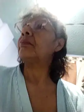 Snapshot of OliviaMorris1 chatting on 10-04-25, 10:46 OliviaMorris1 online show from 10-04-25, 10:46