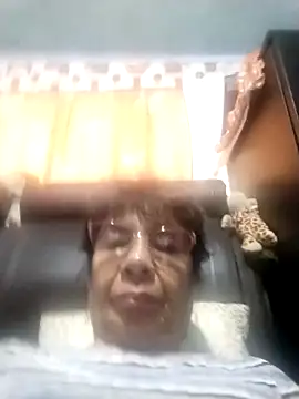 Snapshot of OliviaMorris1 chatting on 10-09-25, 03:43 OliviaMorris1 online show from 10-09-25, 03:43