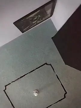 Snapshot of OliviaMorris1 chatting on 10-22-25, 10:48 OliviaMorris1 online show from 10-22-25, 10:48