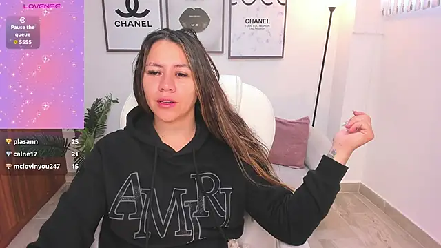 Snapshot of Brandy_priscot chatting on 10-12-25, 11:42 Brandy priscot online show from 10-12-25, 11:42