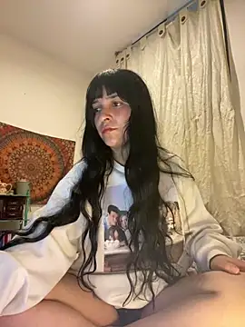 Abril thompson98 online show from 12-23-25, 02:42