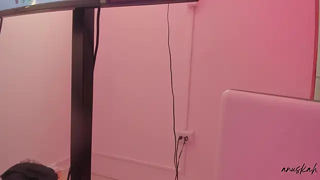 anuskah online show from 09-17-25, 07:37