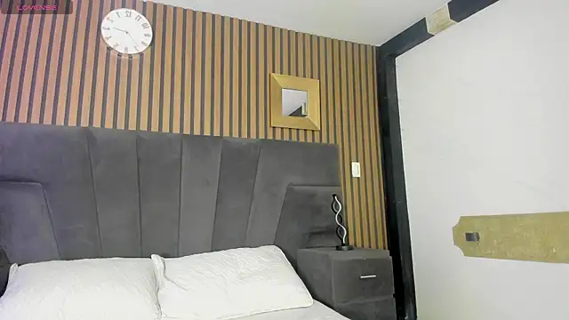 CleoWhite online show from 09-19-25, 05:53