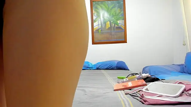 CleoWhite online show from 10-20-25, 05:35