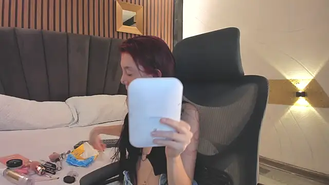 CleoWhite online show from 11-02-25, 04:26