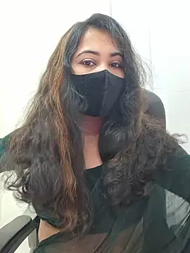 Snapshot of Bristy- chatting on 09-15-25, 06:30 Bristy- online show from 09-15-25, 06:30