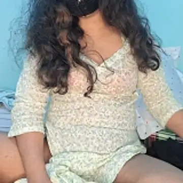 Snapshot of Bristy- chatting on 12-05-25, 07:06 Bristy- online show from 12-05-25, 07:06