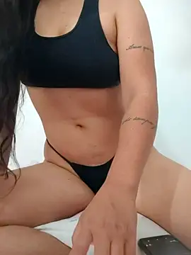 Snapshot of nikolyhot chatting on 11-04-25, 11:09 nikolyhot online show from 11-04-25, 11:09