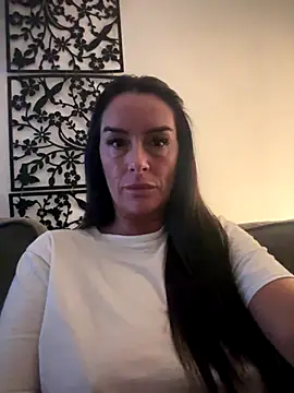 Islaymae gilf online show from 09-23-25, 09:29