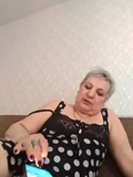 StarNicole online show from 05-19-26, 01:50