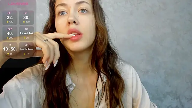 SaraMoren0 online show from 09-14-25, 08:13