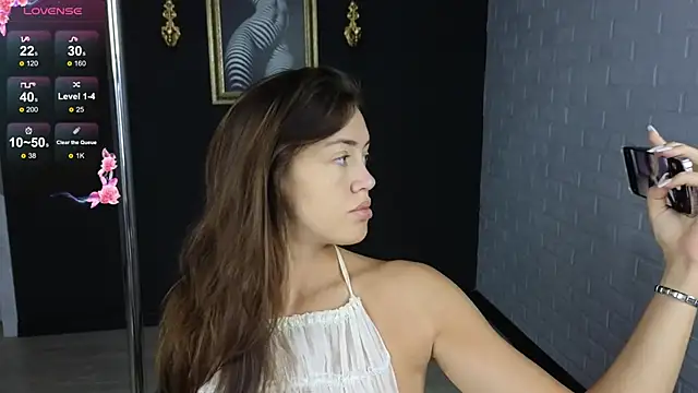 SaraMoren0 online show from 10-15-25, 05:18