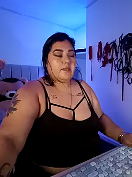 AndreaKinky online show from 11-14-25, 08:13